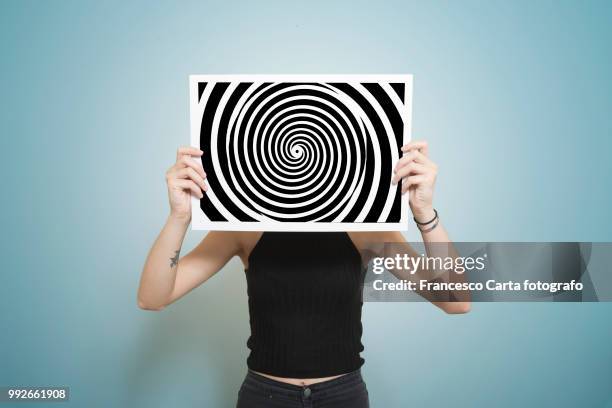 hypnotic - hypnose stockfoto's en -beelden