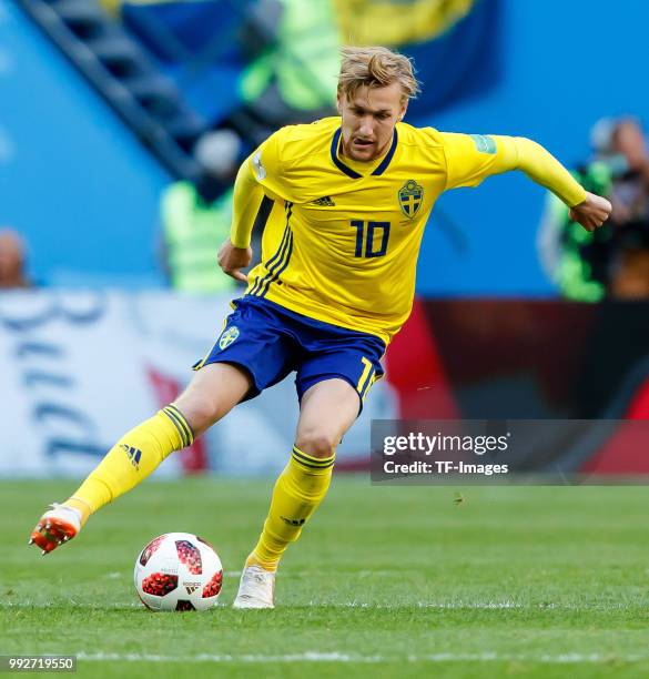 Emil Forsberg of Sweden controls the ball during the 2018 FIFA World Cup Russia Round of 16 match between Sweden and Switzerland at Saint Petersburg...