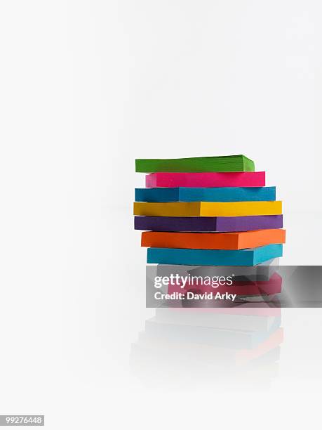 Stack Of Post It Notes Photos and Premium High Res Pictures - Getty Images