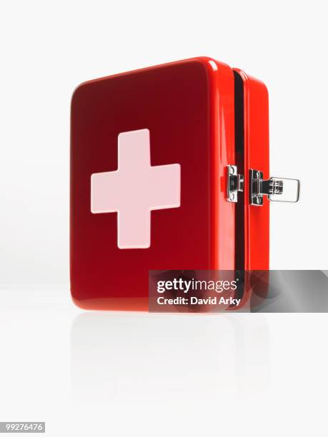 first aid kit - verbandskasten stock-fotos und bilder