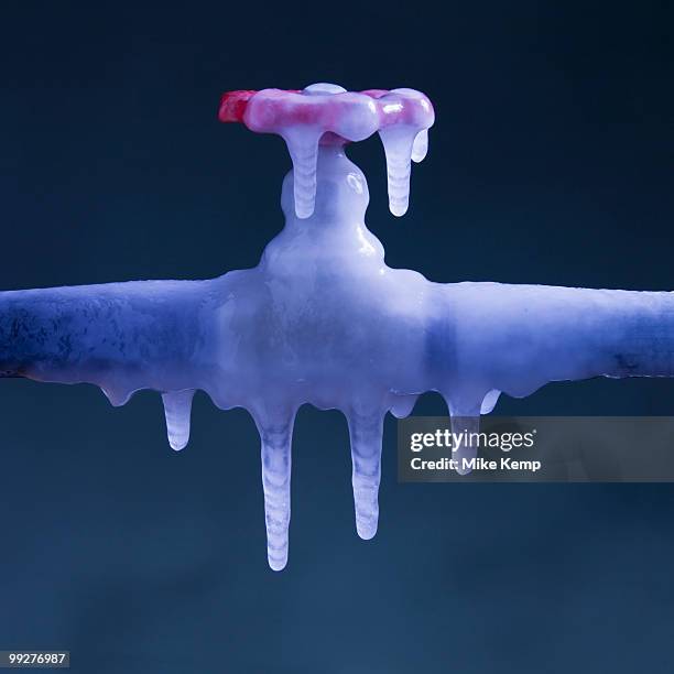 frozen plumbing - frozen water stock pictures, royalty-free photos & images