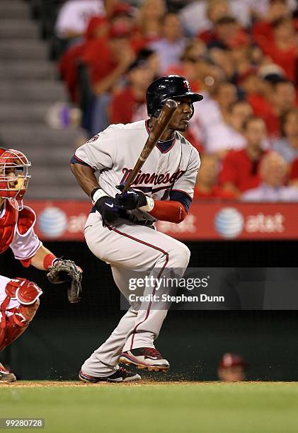 Orlando Hudson of the Minnesota Twins bats against the Los Angeles Angels of Anaheim on April 8, 2010 at Angel Stadium in Anaheim, California. The...