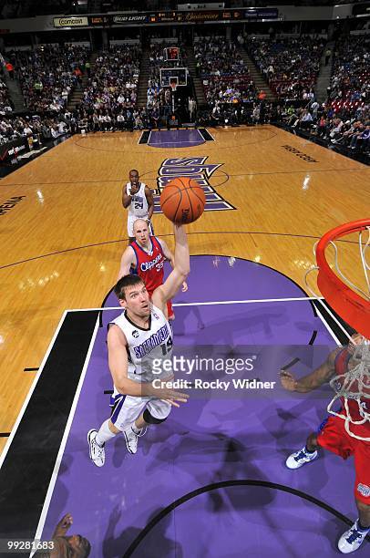 Beno Udrih of the Sacramento Kings goes up for a shot during the game against the Los Angeles Clippers at Arco Arena on April 8, 2010 in Sacramento,...