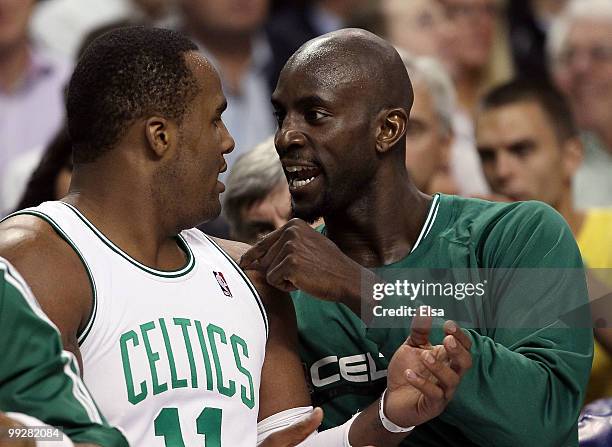 Kevin Garnett of the Boston Celtics gives teammate Glen Davis some advice in the first half against the Cleveland Cavaliers during Game Six of the...