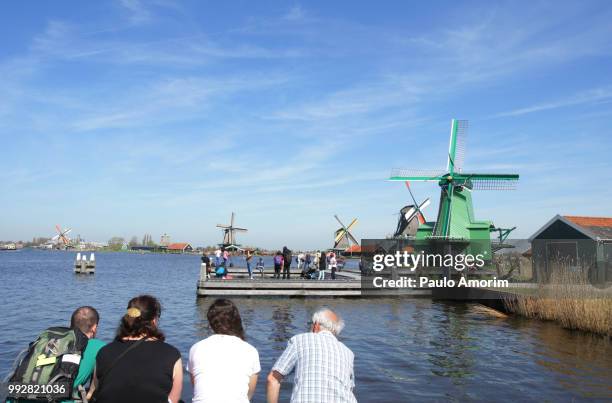 historic windimill of the zaans schans in netherlands - paulo amorim stock pictures, royalty-free photos & images
