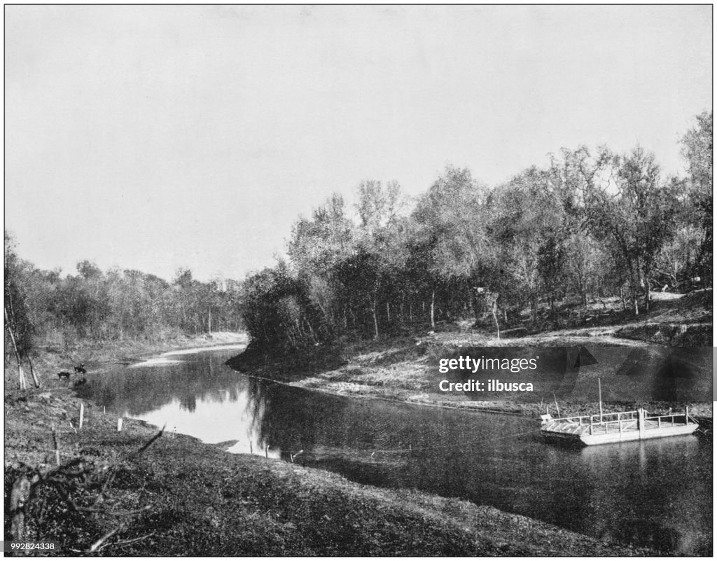 Fotografia antica dei famosi paesaggi americani: traghetto attraverso il Red River of the North, Fargo, North Dakota