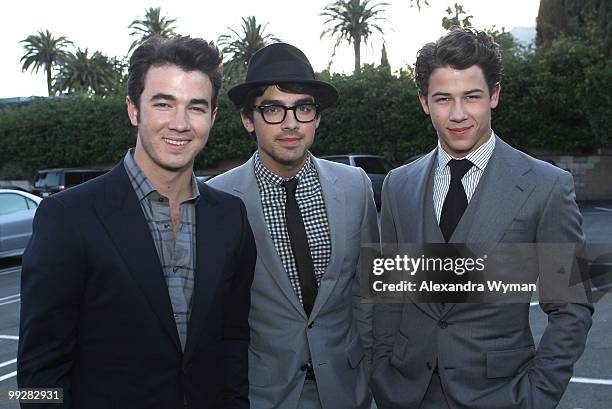 Kevin Jonas, Joe Jonas, and Nick Jonas arrive at the 12th annual Young Hollywood Awards sponsored by JC Penney , Mark. & Lipton Sparkling Green Tea...