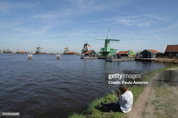 people enjoying at zaanse schans in netherlands - paulo amorim stock pictures, royalty-free photos & images