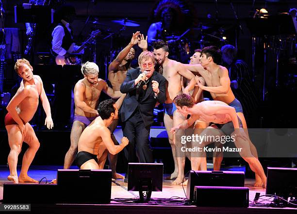 Elton John performs on stage during the Almay concert to celebrate the Rainforest Fund's 21st birthday at Carnegie Hall on May 13, 2010 in New York...