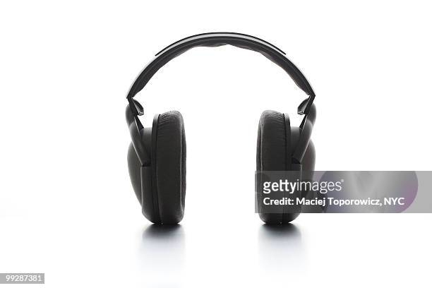 sound of silence - headphones white background stock pictures, royalty-free photos & images