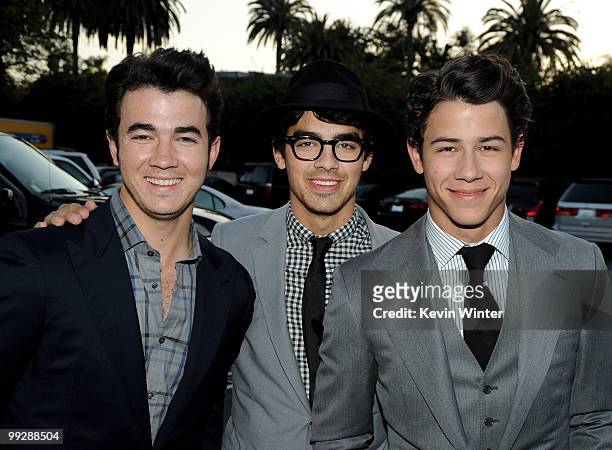 Musicians Kevin Jonas, Joe Jonas and Nick Jonas arrive at the 12th Annual Young Hollywood Awards at the Wilshire Ebell Theatre on May 13, 2010 in Los...