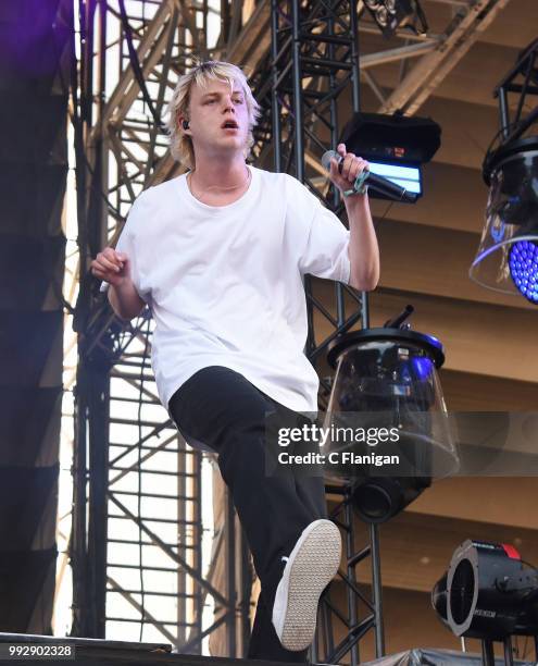 Joba Rapper 2,877 Joba Stock Photos, High-Res Pictures, and Images - Getty Images