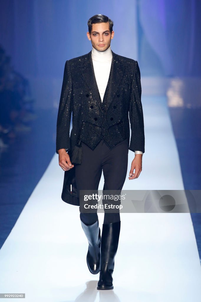 Jean-Paul Gaultier : Runway - Paris Fashion Week - Haute Couture Fall Winter 2018/2019