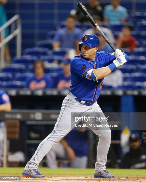 Asdrubal Cabrera of the New York Mets in action against the Miami Marlins at Marlins Park on June 29, 2018 in Miami, Florida.