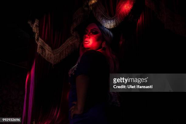 Indonesian drag queen performs cabaret show in Mixwell bar on July 5, 2018 in Seminyak, Bali, Indonesia. For the past 12 years Mixwell bar has been...