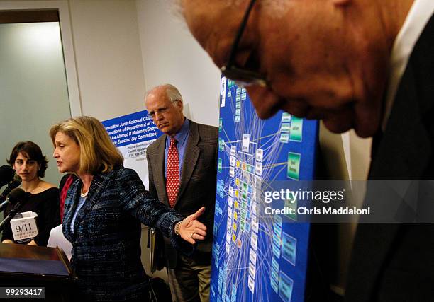 Carie LeMack, whose mother died in 9/11, Rep. Carolyn Maloney, D-NY, Rep. Christopher Shays, R-Ct., and 9/11 Commission co-chairman Lee Hamilton...