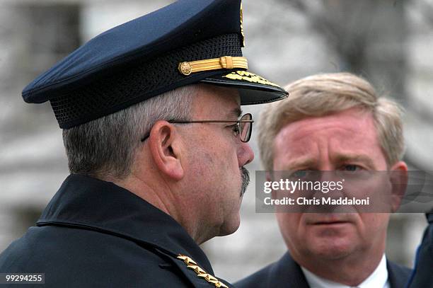 Capitol Police Chief Terry Gainer and Rep. Robert Ney, R-Ohio, before a press conference about a bomb threat today in the Crypt of the Capitol. Two...