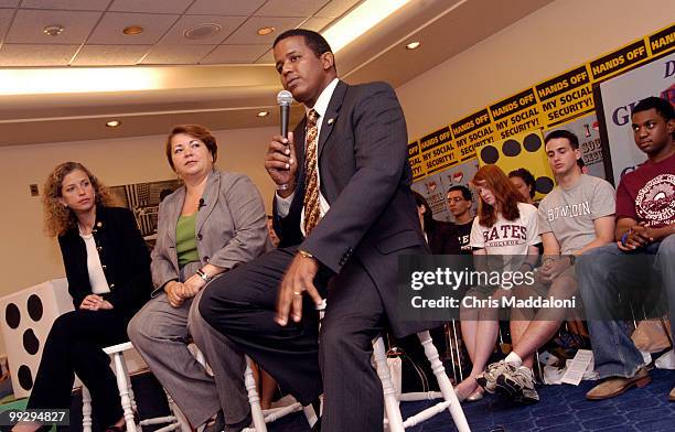 Rep. Debbie Wasserman Schultz, D-Fl.; Rep. Linda Sanchez,D-Ca.; Rep. Stephanie Herseth, D-SD ; and Rep. Kendrick Meek, D-Fl. Held a town hall meeting...