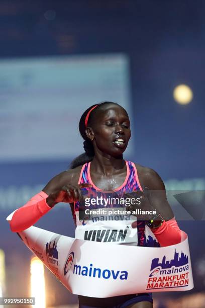 Vivian Jepkemoi from Kenia is the first woman to finish the Mainova Frankfurt Marathon 2017 in Frankfurt/Main, Germany, 29 October 2017. The...