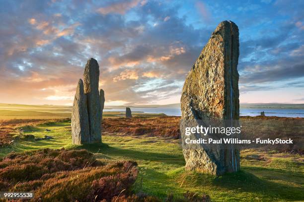 the ring of brodgar, circa 2,500 bc, neolithic henge and stone circle, unesco world heritage site, orkney, scotland, united kingdom - orkney islands stock pictures, royalty-free photos & images