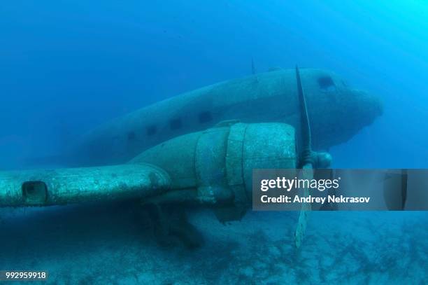 plane wreck of a douglas dc-3 dakota in the mediterranean sea, mediterranean sea, kas, kash, turkey - douglas dakota dc3 stock pictures, royalty-free photos & images
