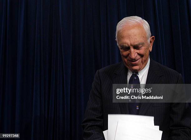 Sen. Frank Lautenburg, D-NJ, at a press conference on Iraqi war profiteering with gas and business contracts.