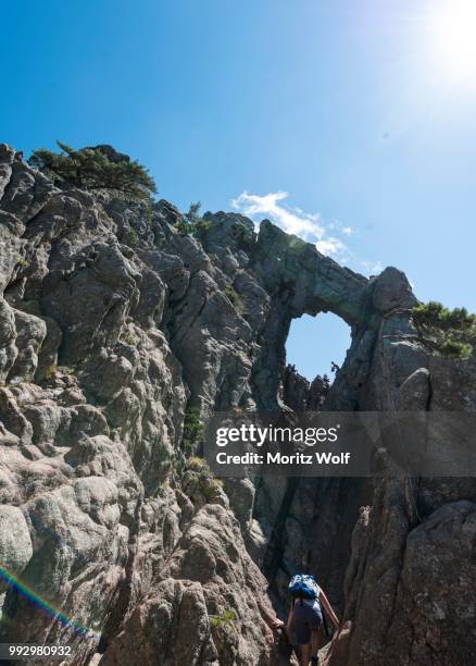 bomb crater, bomb hole, u tafonu di u compuleddu, trou de la bombe, col de bavella, bavella massif, corsica, france - bombe stock pictures, royalty-free photos & images