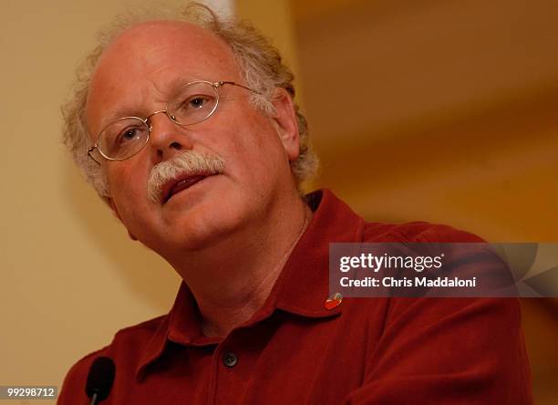 Ben Cohen, co-founder of Ben and Jerry÷s Ice Cream, addressed the Religious Action Center of Reform Judaism÷s 2005 Consultation on Conscience...