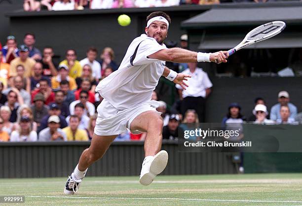 Patrick Rafter Backhand 7,264 Stage Rafters Stock Photos, High-Res Pictures, and Images - Getty ...
