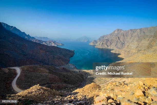 overlooking the khor najd fjord, musandam, oman - arabian peninsula stock pictures, royalty-free photos & images