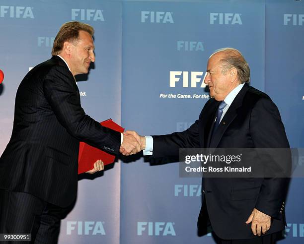 Igor Shuvalov, Deputy Prime-Minister of Russia presents the Russian Bid Book to Sepp Blatter, FIFA President during the 2018/2022 World Cup Bid Book...