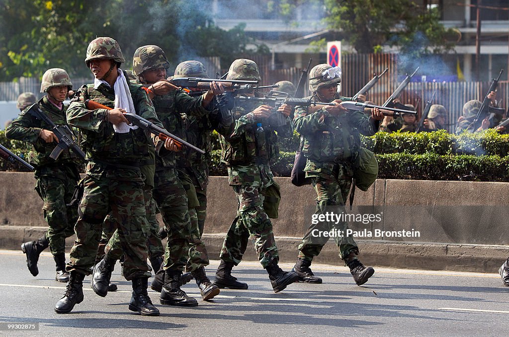 Violence Hits Bangkok As Military Cracks Down