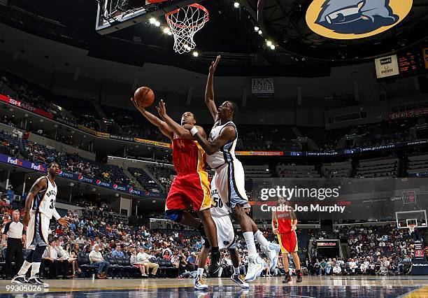 Chuck Hays Rockets Chuck Hayes Photos and Premium High Res Pictures - Getty Images