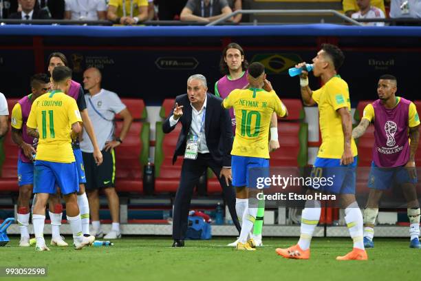 Brazil head coach Tite gives instruction to his players during the 2018 FIFA World Cup Russia Quarter Final match between Winner Game 53 and Winner...