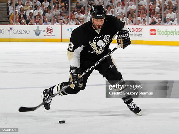 Bill Guerin of the Pittsburgh Penguins takes a shot against the Montreal Canadiens in Game Seven of the Eastern Conference Semifinals during the 2010...