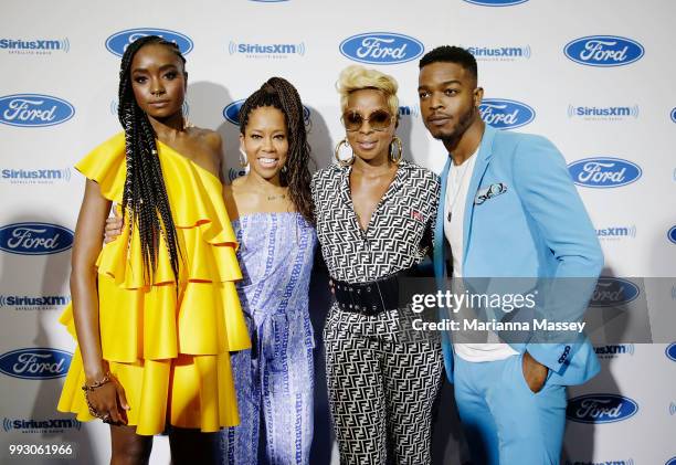 Actress Regina King and Mary J. Blige pose with Kiki Layne and Stephan James during the SiriusXM's Heart & Soul Channel Broadcasts from Essence...