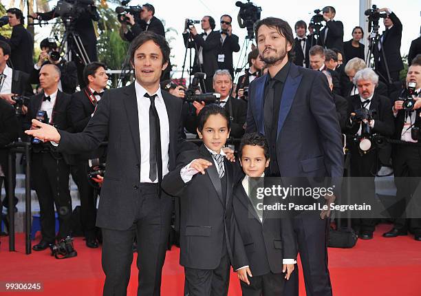 Actor Gael Garcia Bernal, Christopher Ruiz-Esparza and Gerardo Ruiz-Esparza with director Diego Luna attend the "Abel" Premiere at the Palais des...