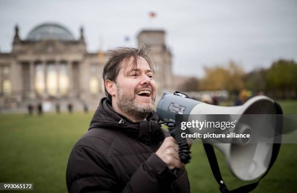 Storm onto the Reichstag' , a project by Swiss theatre director Milo Rau, marks the end of the so-called 'world parliament' in Berlin, Germany, 7...