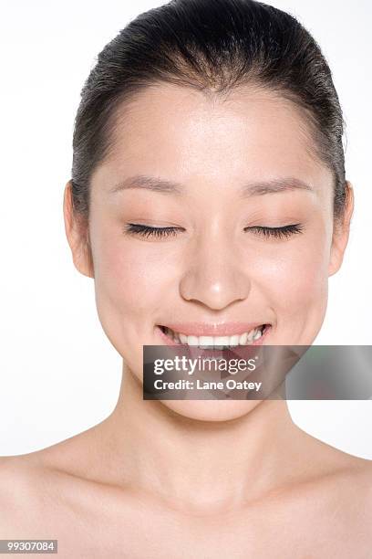 beauty shot of a young woman - natural portrait studio shot white background stock-fotos und bilder