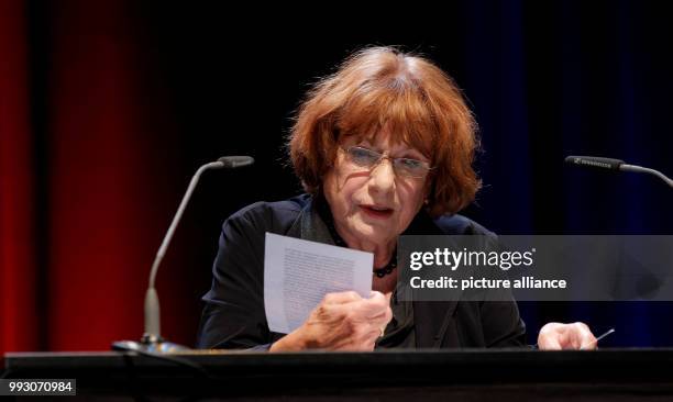 Actress Hannelore Hoger reads during the opening of the 11th Hamburg Crime Festival at the Kampnagel Theaterfabrik in Hamburg, Germany, 7 November...