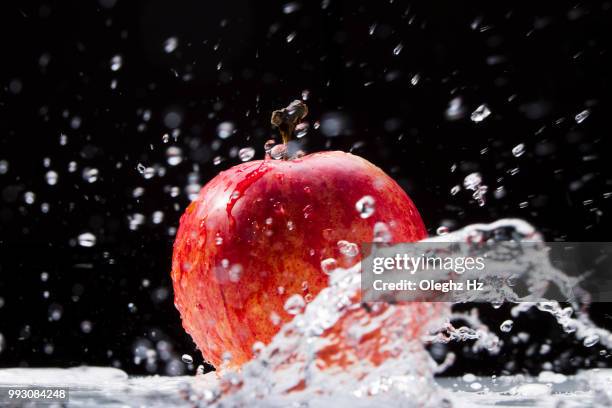 red apple - frozen apple bildbanksfoton och bilder