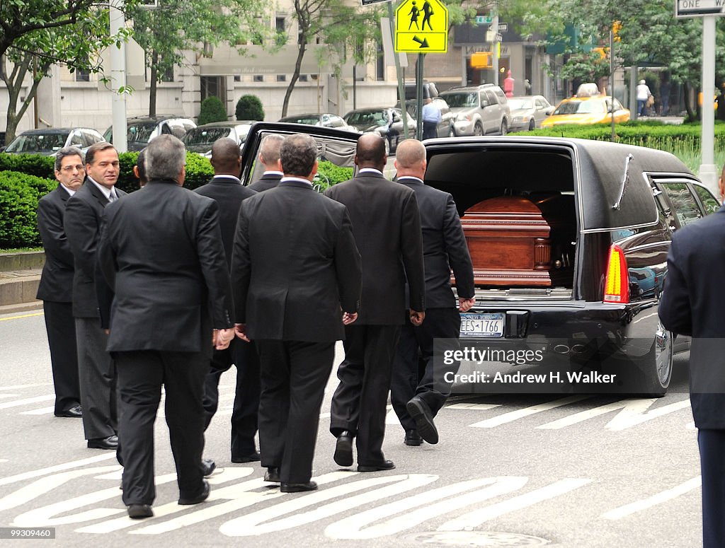 Family And Friends Attend Services For Entertainer Lena Horne