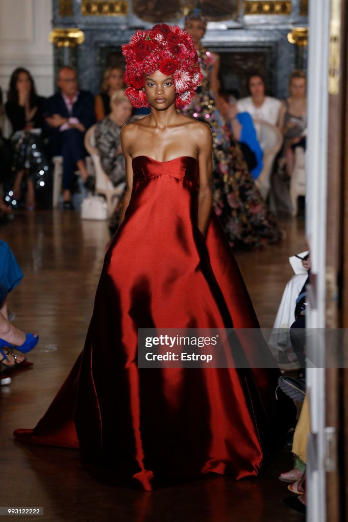 Valentino : Runway - Paris Fashion Week - Haute Couture Fall Winter 2018/2019