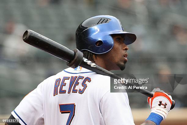 Shortstop Jose Reyes of the New York Mets waits to bat against the Washington Nationals at Citi Field on May 12, 2010 in New York, New York. The...