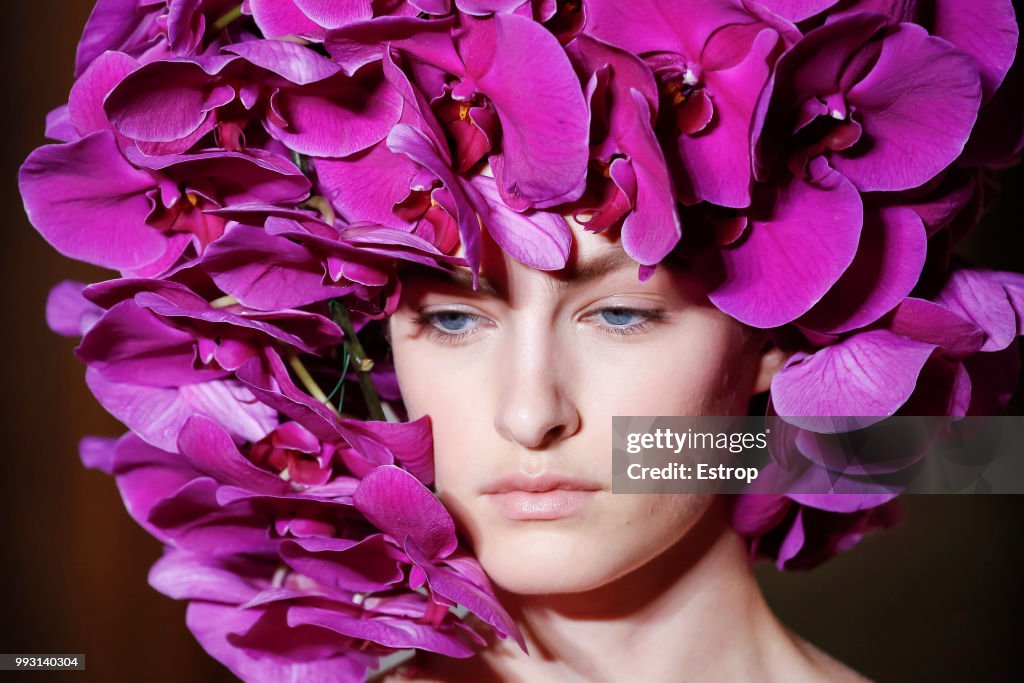 Valentino : Details - Paris Fashion Week - Haute Couture Fall Winter 2018/2019