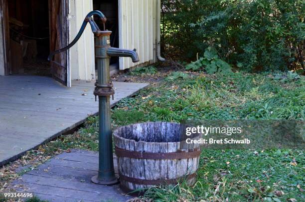 farm water pump - bret schwalb stock-fotos und bilder