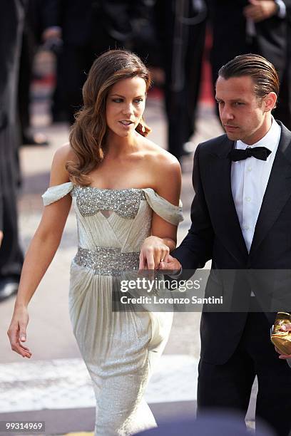 Kate Beckinsale attends the Premiere of 'Wall Street: Money Never Sleeps' on May 14, 2010 in Cannes, France.