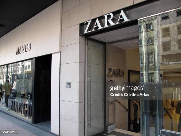 Zara shop in the Madrid´s Golden Mile, Barrio Salamanca, commercial area with luxury shops, Madrid, Spain, .