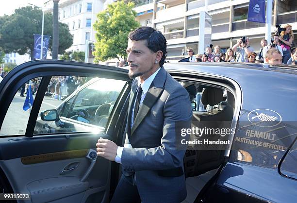 Guest attends the "Robin Hood" Premiere at the Palais des Festivals during the 63rd Annual Cannes Film Festival on May 12, 2010 in Cannes, France.