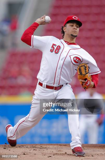 Luis Castillo of the Cincinnati Reds pitches during the game against the New York Mets at Great American Ball Park on May 8, 2018 in Cincinnati, Ohio.